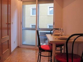 Apartamentos Madrid Hortaleza Luaran gambar