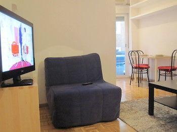 Apartamentos Madrid Hortaleza Luaran gambar